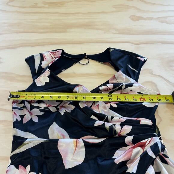Maggy London Petite Floral Black Dress with Pink Accents Keyhole Mini 14P - Picture 9 of 13